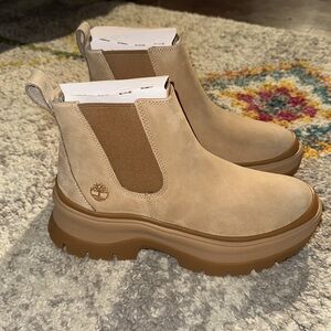 Timberland Roxie Lane Mid Chelsea Boot sz 8
